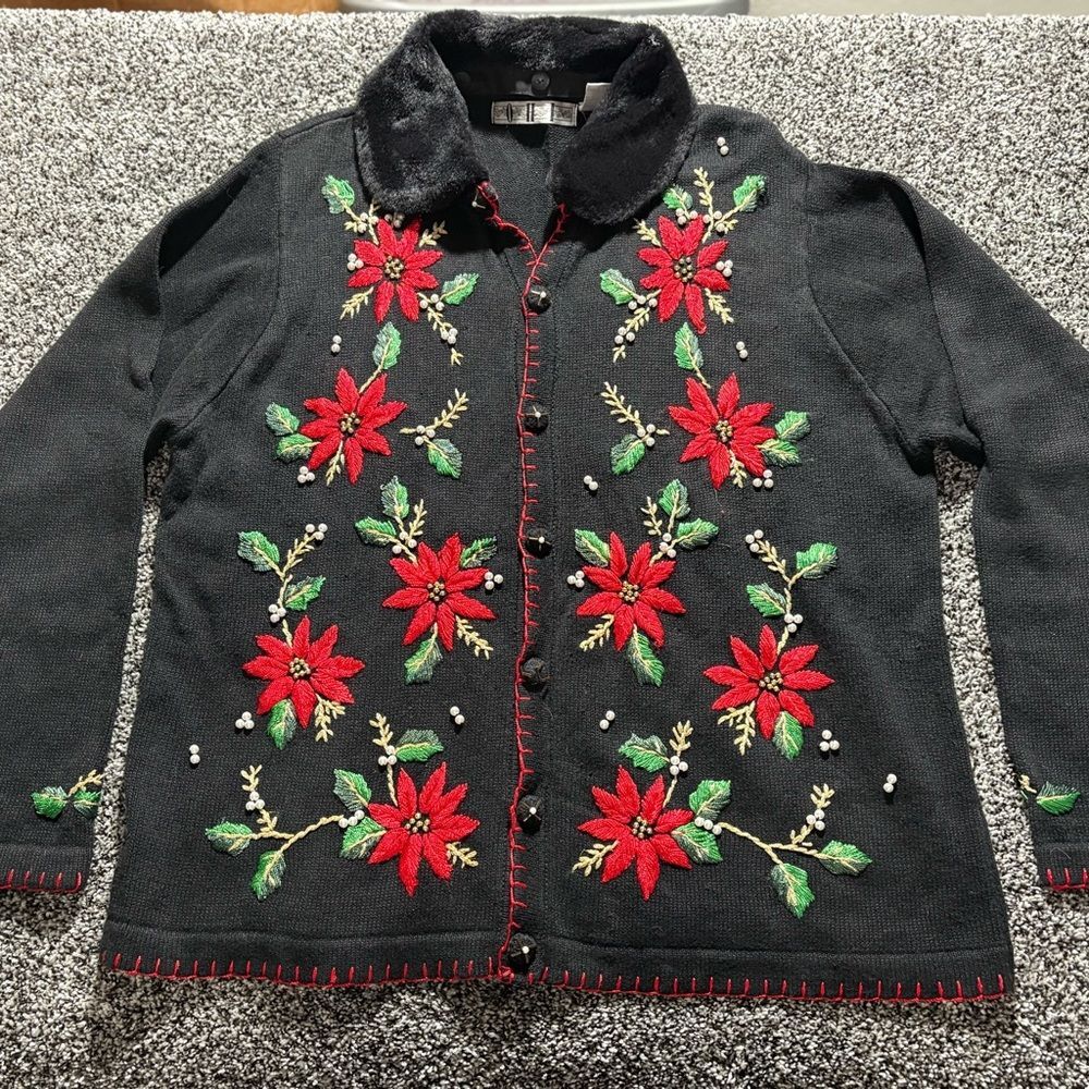 Holiday Floral Embroidered Black Sweater cardigan size xl